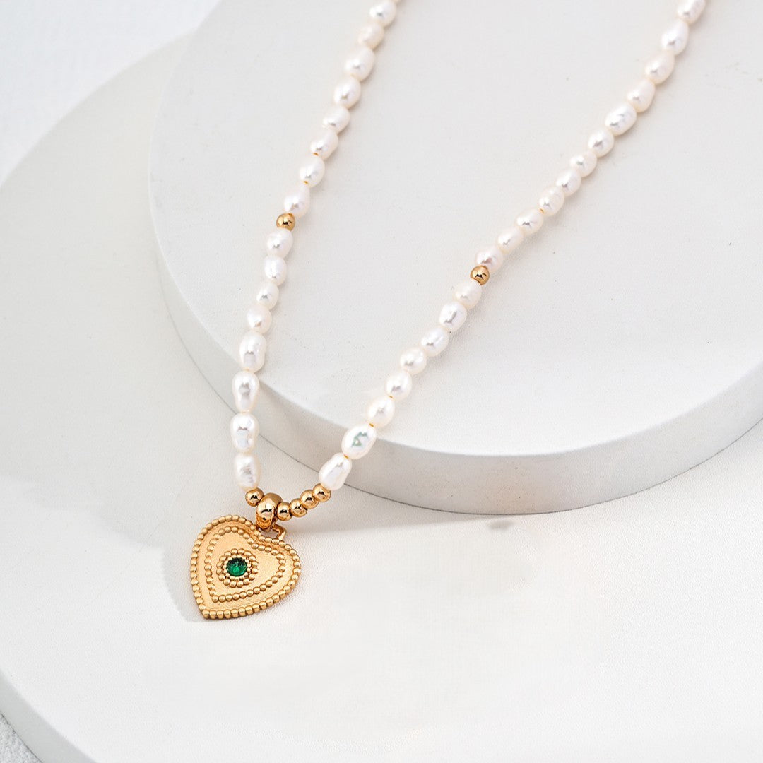 Heart Shaped Pendant Necklace Ⅲ