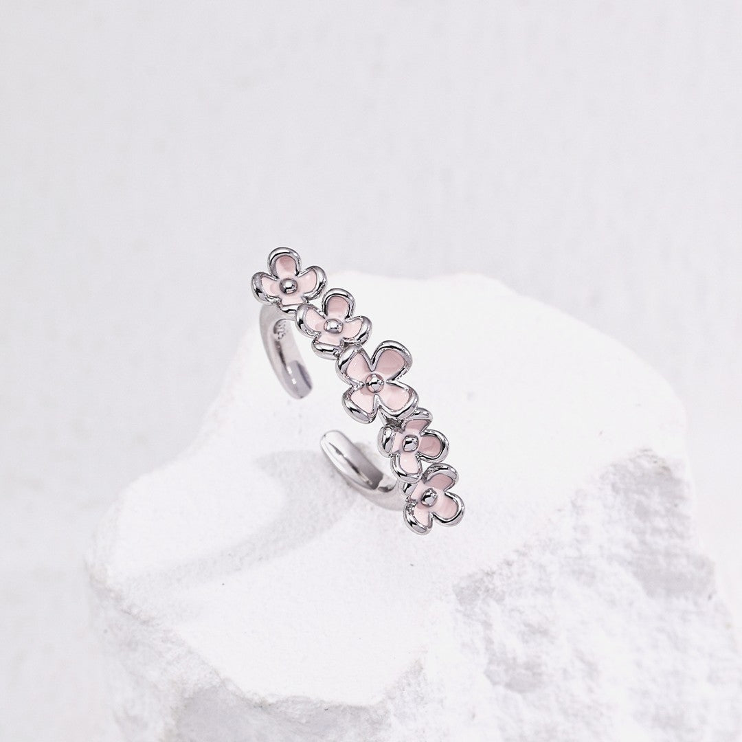 Petal Shaped Enamel Ring