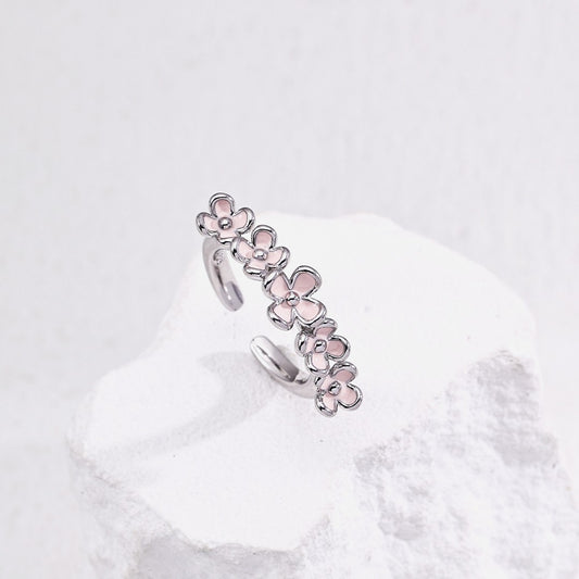 Petal Shaped Enamel Ring