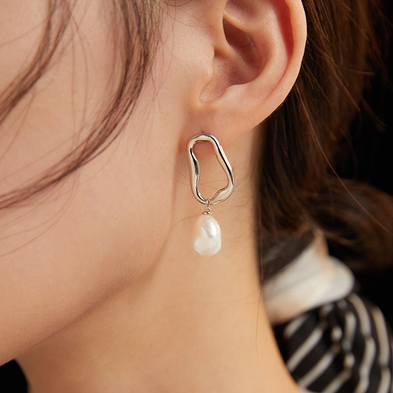 Pearl Pendant Earrings Ⅰ