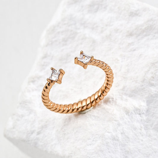 Zircon Inlaid Ring Ⅰ