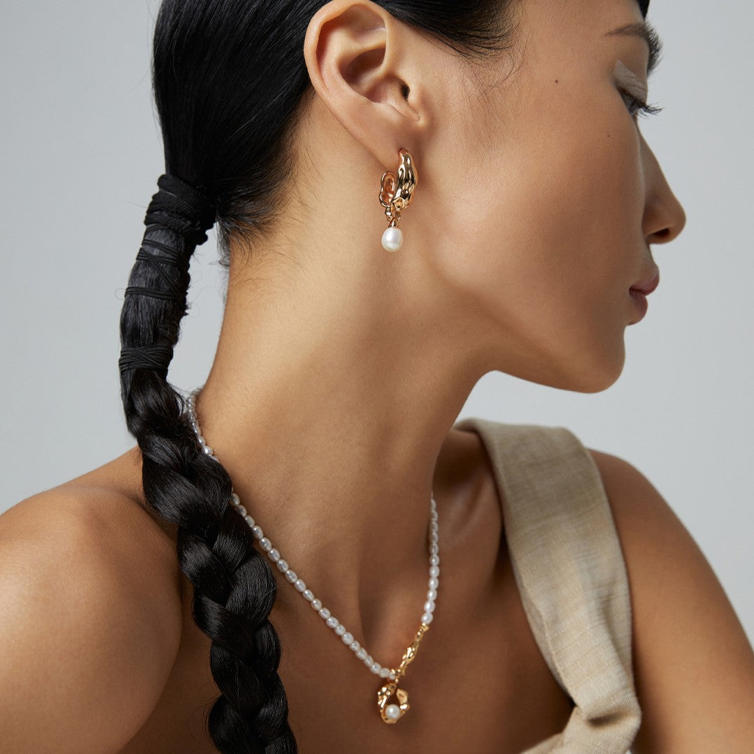 Pearl Pendant Earrings Ⅲ