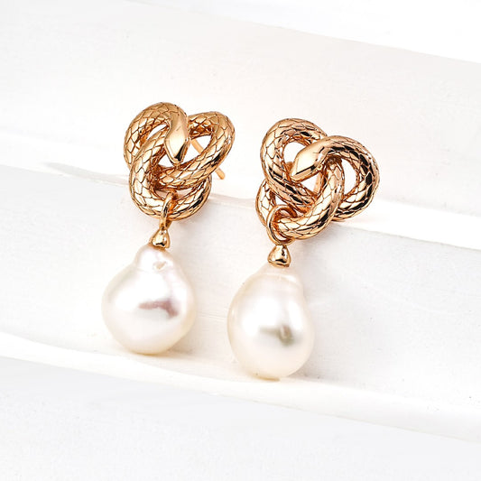 Pearl Pendant Earrings Ⅳ