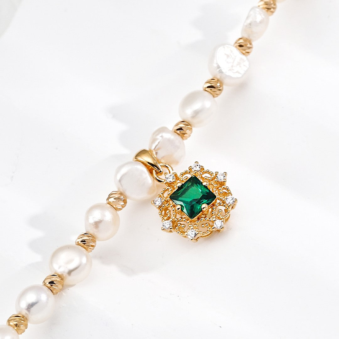 Synthetic Zircon Pendant Pearl Bracelet