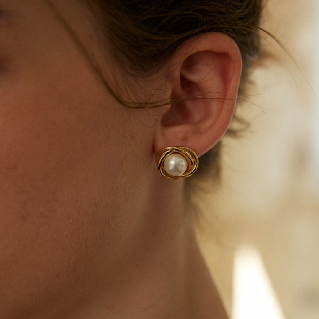 Pearl Stud Earrings Ⅱ