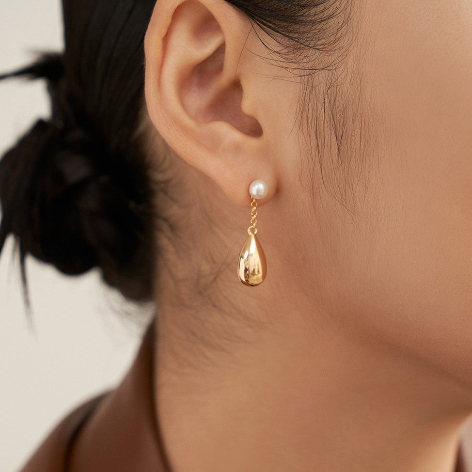Water Droplet Shaped  Pendant Earrings