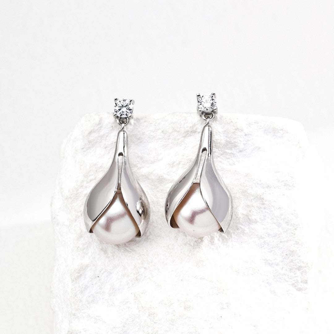 Pearl Pendant Earrings Ⅻ