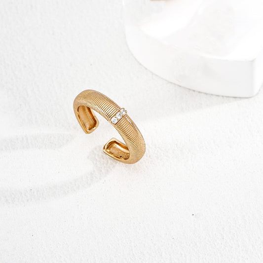 Synthetic Zircon Inlaid Ring Ⅳ