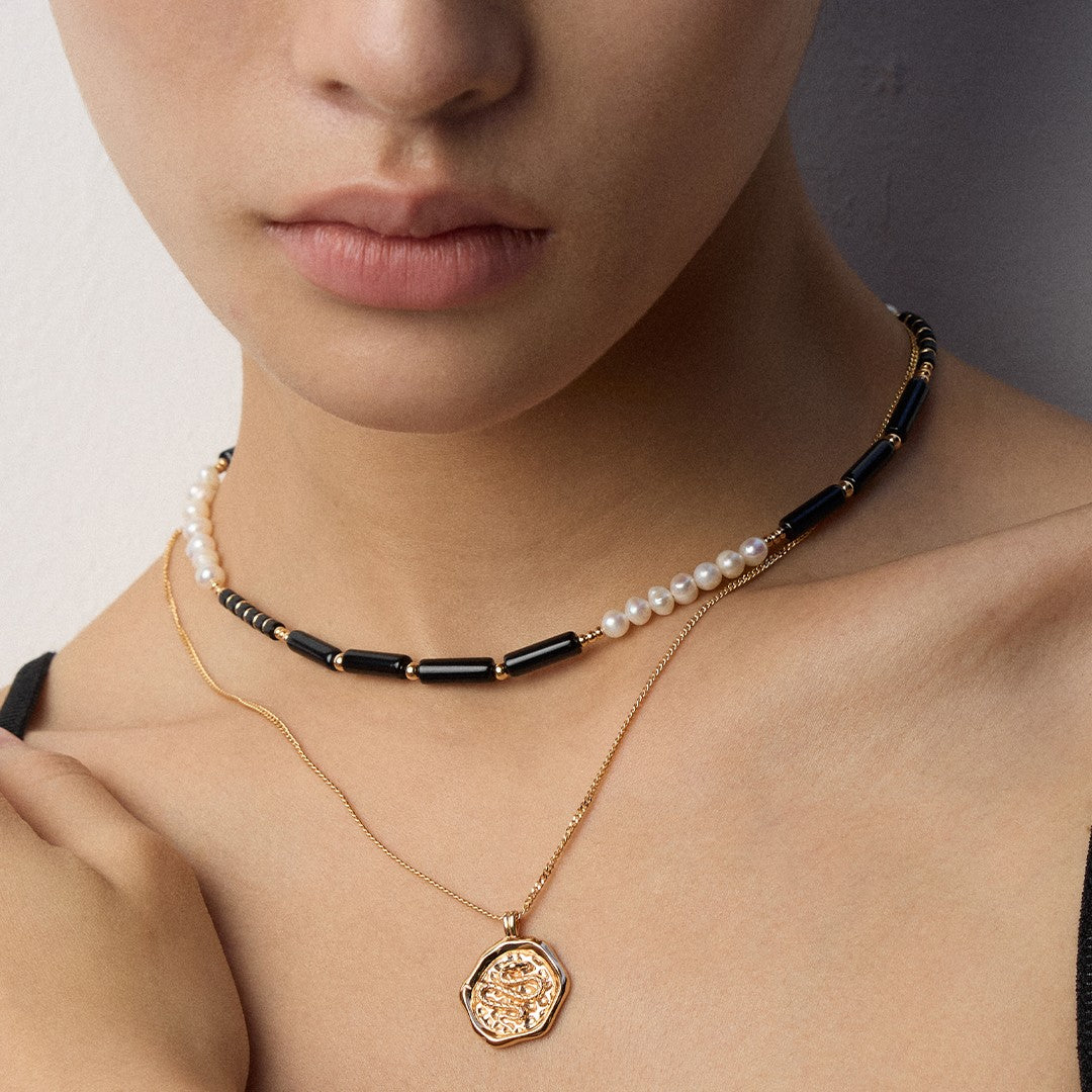 Onyx&Pearl Necklace