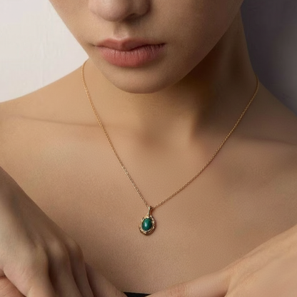 قلادة حجر عين النمر 1