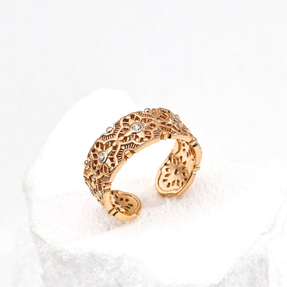 Engraved Zircon Ring Ⅲ