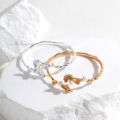 Wave Element Pearl Bracelet