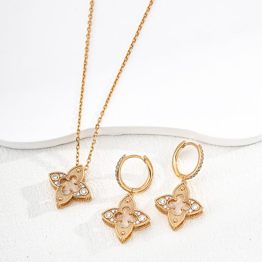 Zircon Inlaid Clover Pendant Jewelry Set