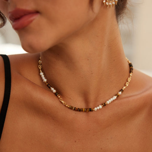 قلادة من حجر عين النمر واللؤلؤ 2