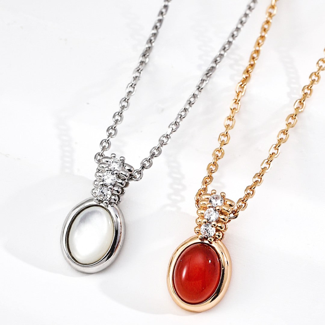 Red Agate/Shell Pendant Necklace