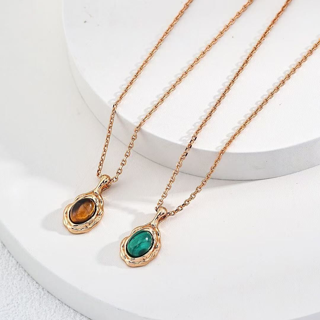 قلادة حجر عين النمر 1