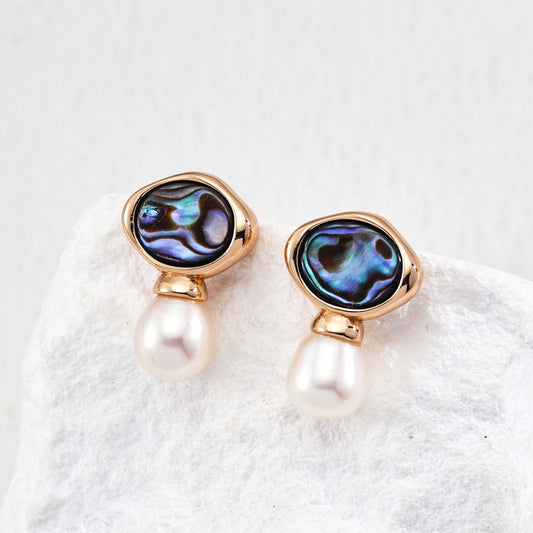 Rainbow Shell ＆ Pearl Earrings